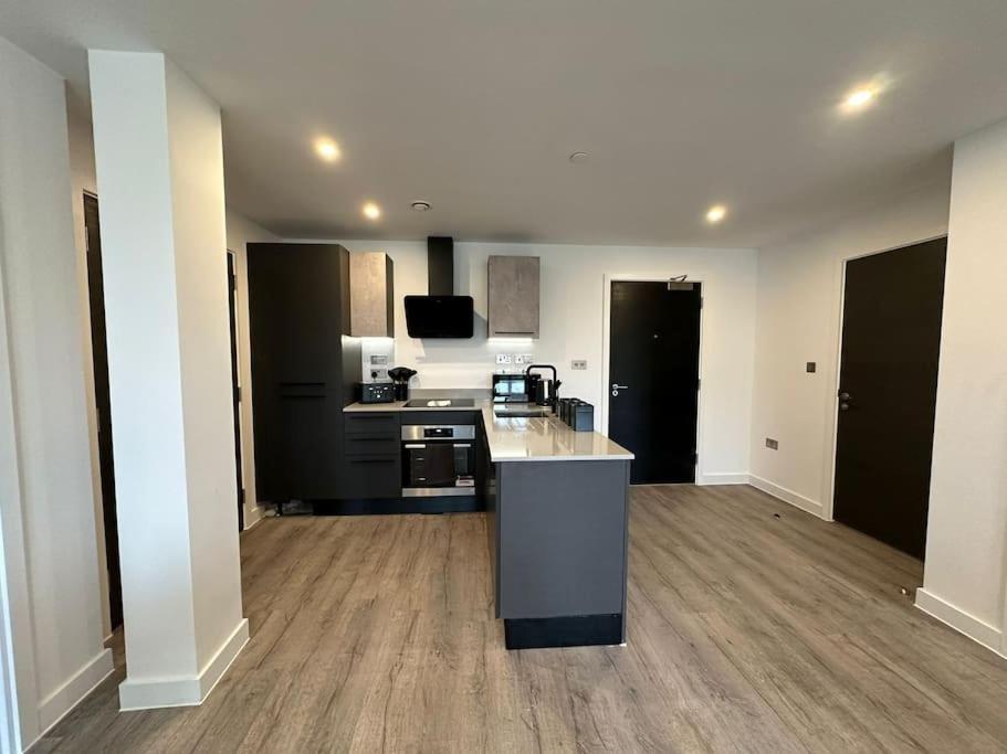 Stylish Central York Apartment Free Parking & Gym Kültér fotó