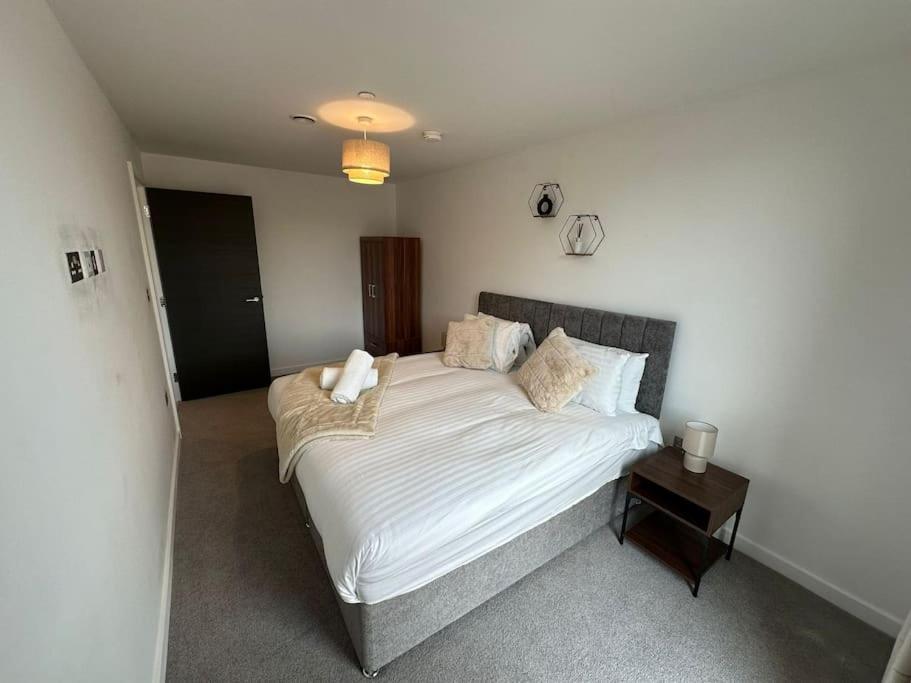 Stylish Central York Apartment Free Parking & Gym Kültér fotó